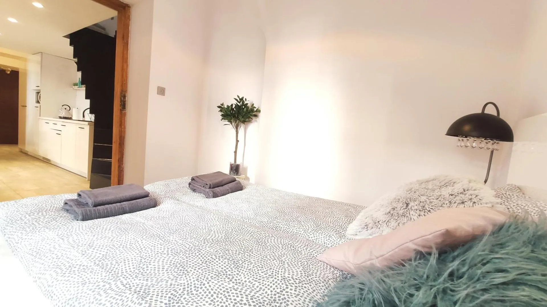 Krowoderska 55 By Homeprime Krakow Apartment